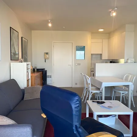 In With Stunning Sea Views * ניופורט