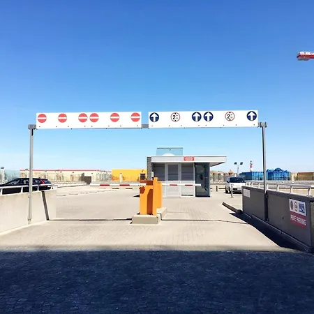 In With Stunning Sea Views Apartamento *