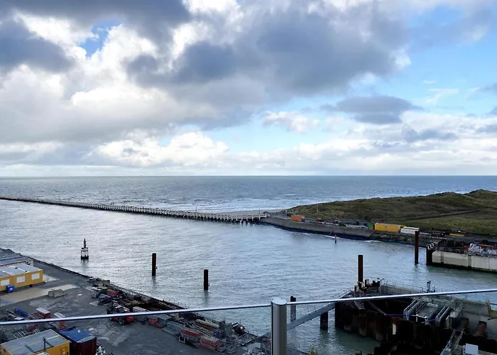 In With Stunning Sea Views Ньивпорт