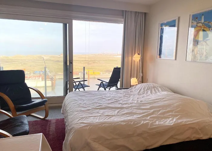 Апартаменты In With Stunning Sea Views Ньивпорт