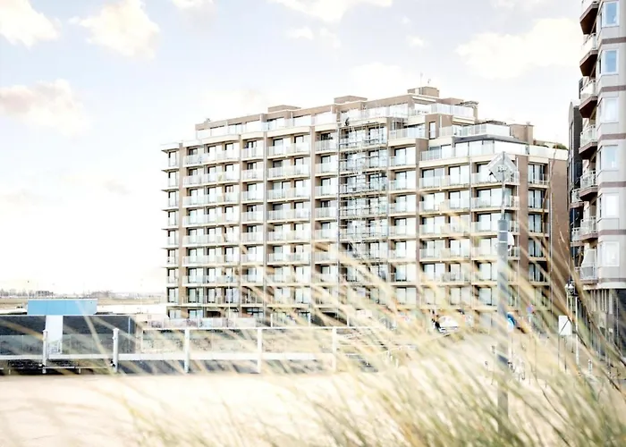 In With Stunning Sea Views * Ньивпорт